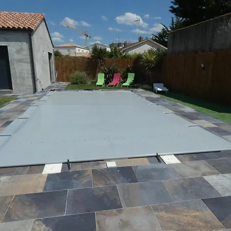 Dom wakacyjny Maison Moderne Avec Piscine A Notre-Dame-De-Monts, 6-8 Pers. - Fr-1-540-274